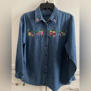 Karen Scott 100% Cotton Chambray ButtonDown Shirt ChristmasAppliqué &Embroidered